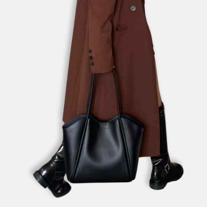Ria Tote