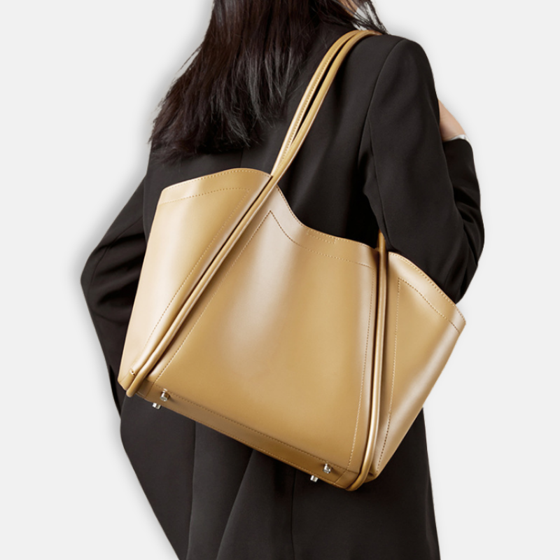 Ria Tote